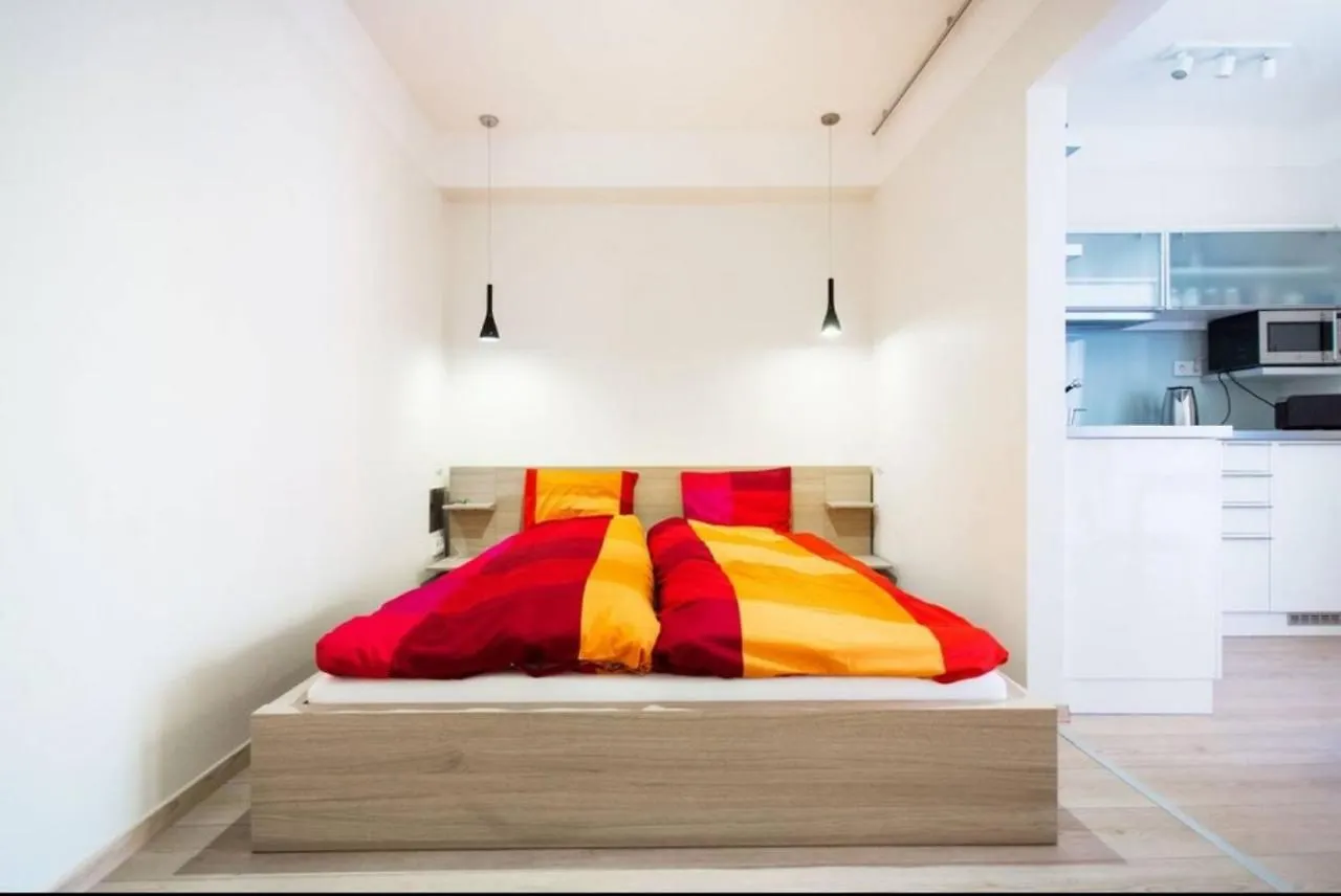 Orangehomes One Bedroom Modern Apartment In The City Center Budapest 0*,  Hungary