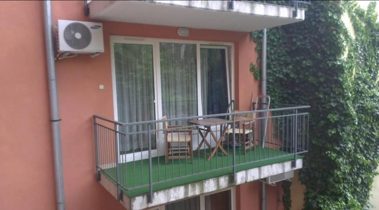 Orangehomes One Bedroom Modern Apartment In The City Center Budapest Hungary